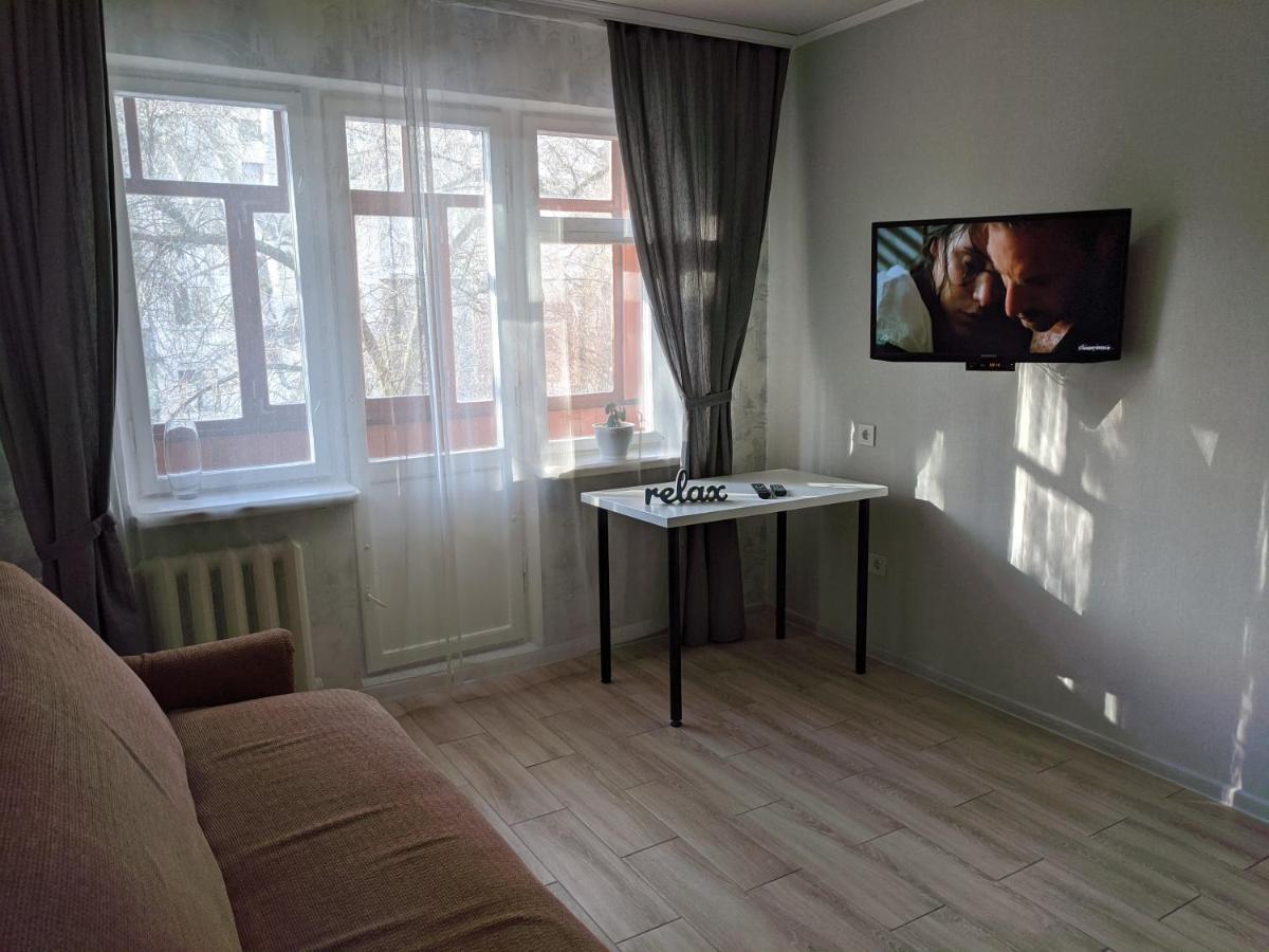 Apartment Near City Center On Peremohy Avenue 46 Cherníhiv Exterior foto